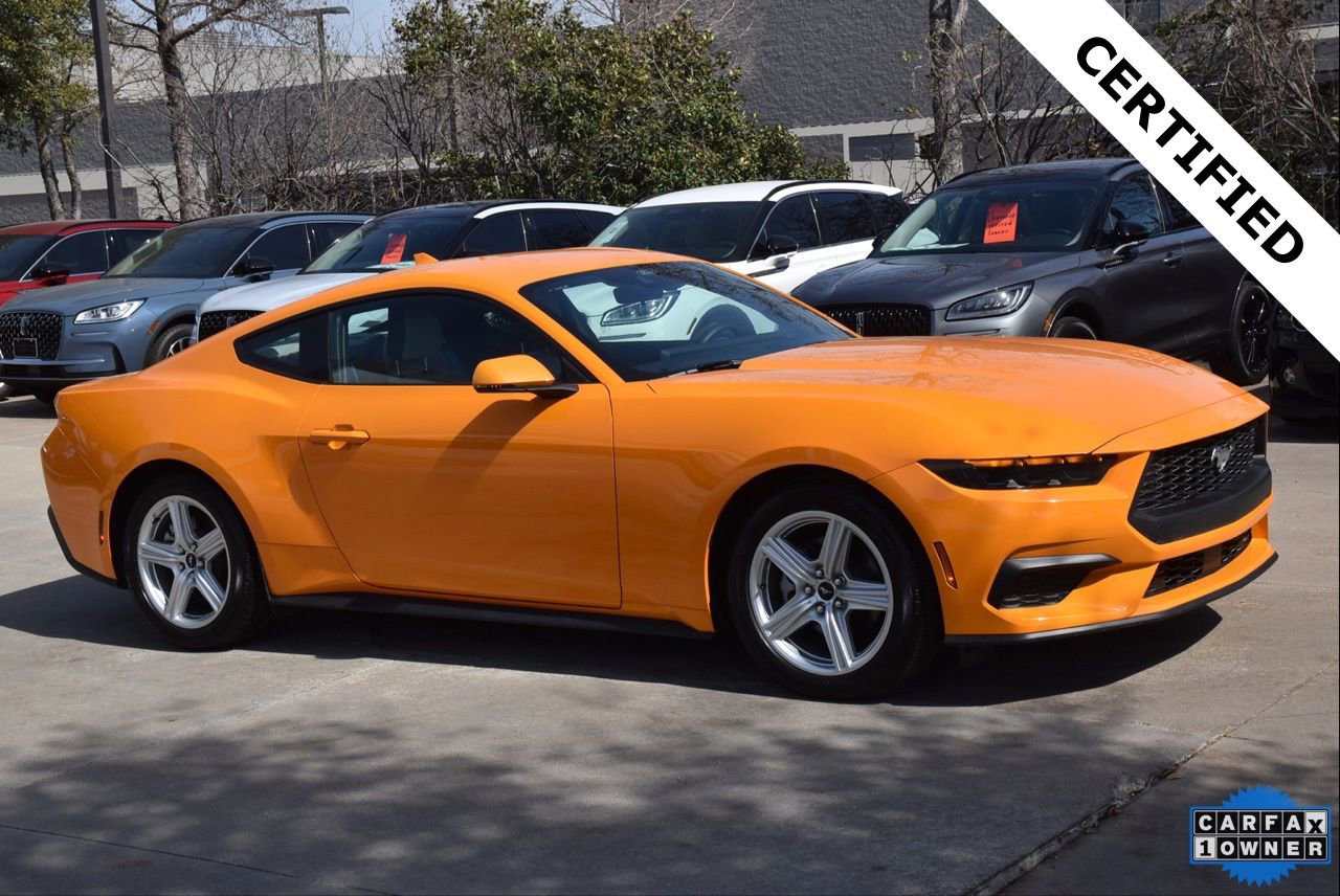 Certified 2026 Ford Mustang Premium image 5