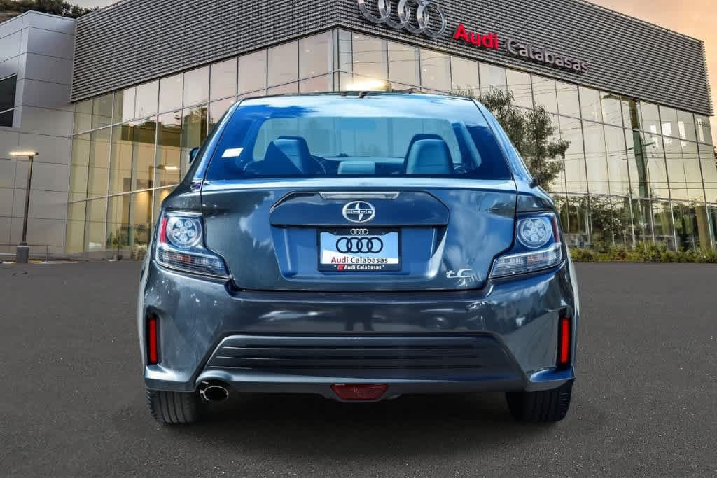 Used 2014 Scion tC FWD image 5