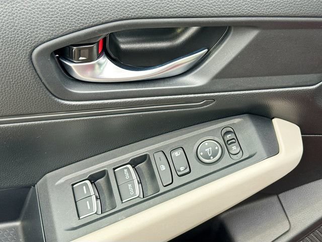 Certified 2025 Honda Accord LX image 16