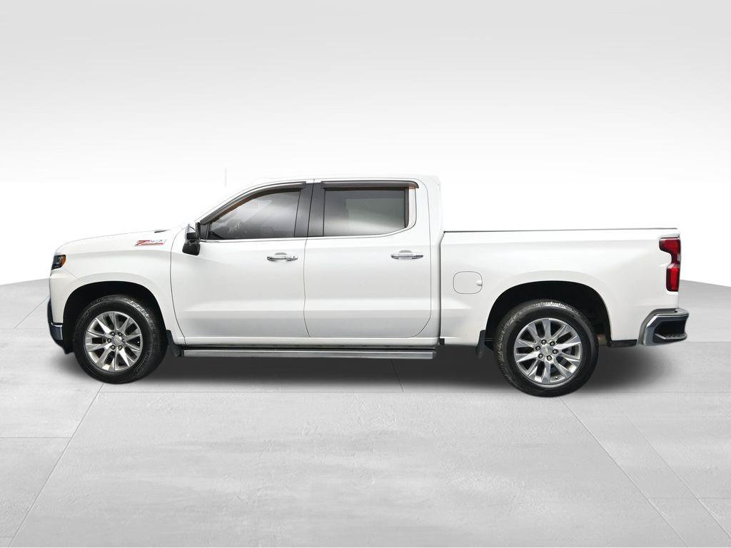 Used 2022 Chevrolet Silverado 1500 LTZ w/ LTZ Convenience Package II AWD/4WD image 2