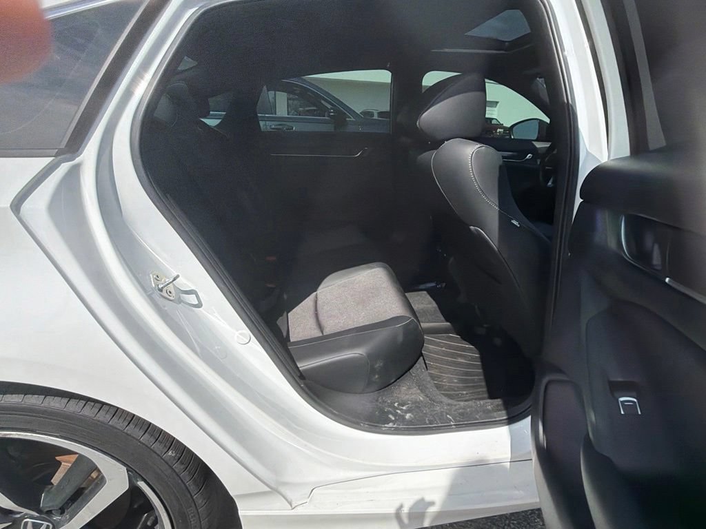 Used 2021 Honda Accord Sport image 16