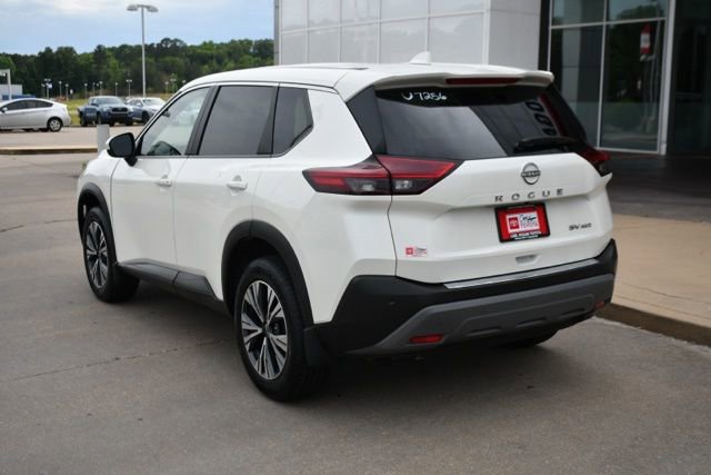 Used 2023 Nissan Rogue SV AWD/4WD image 3