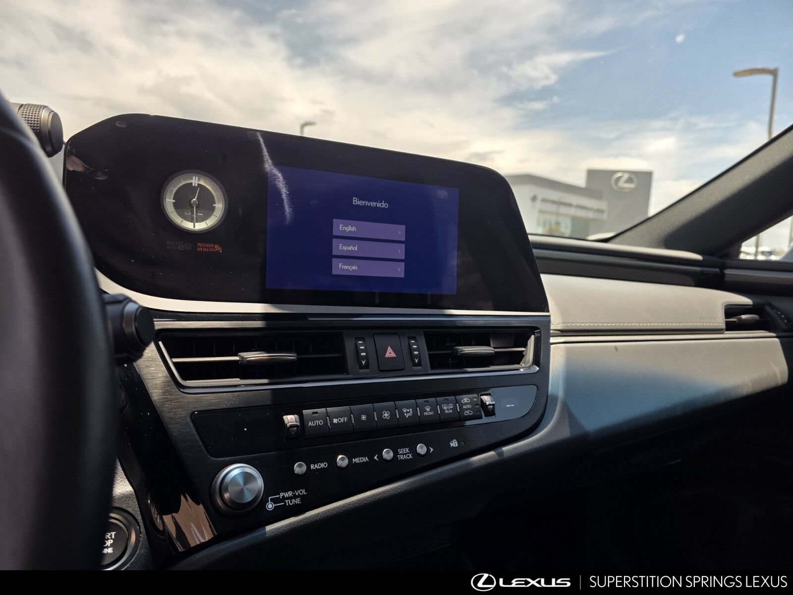 Certified 2025 Lexus ES 350 w/ Accessory Package (Z2) FWD image 18