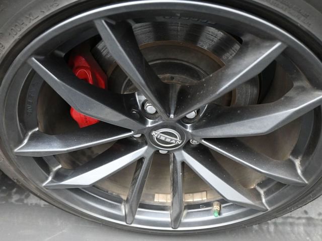 Used 2024 Nissan Z Performance w/ Floor Mat Package image 15