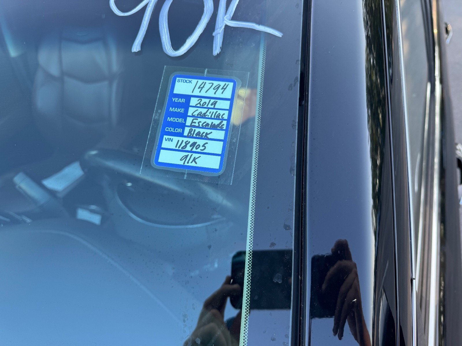 Used 2019 Cadillac Escalade ESV Luxury AWD/4WD image 10