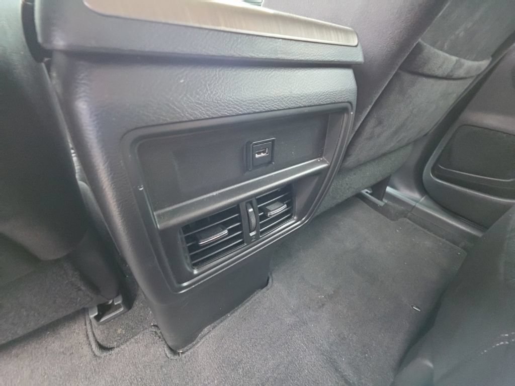 Used 2017 Nissan Murano SV FWD image 16