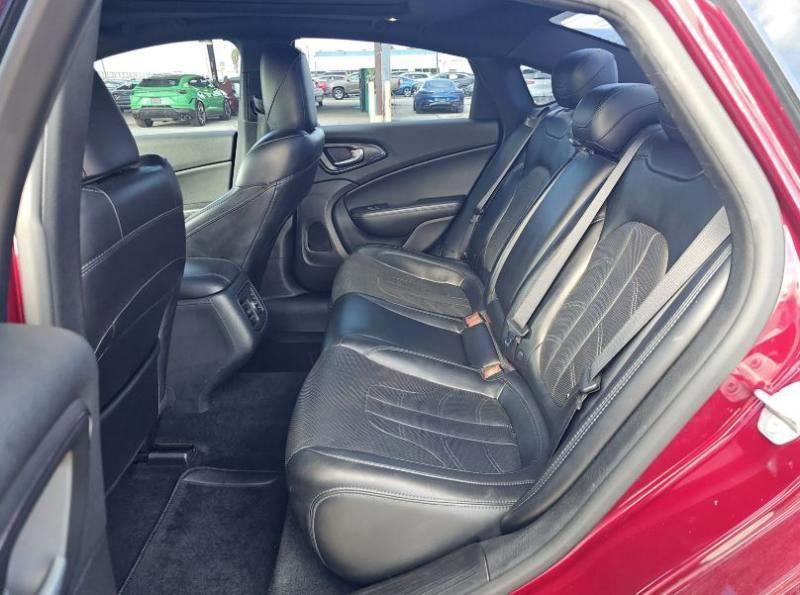 Used 2015 Chrysler 200 S w/ Navigation & Sound Group I image 6