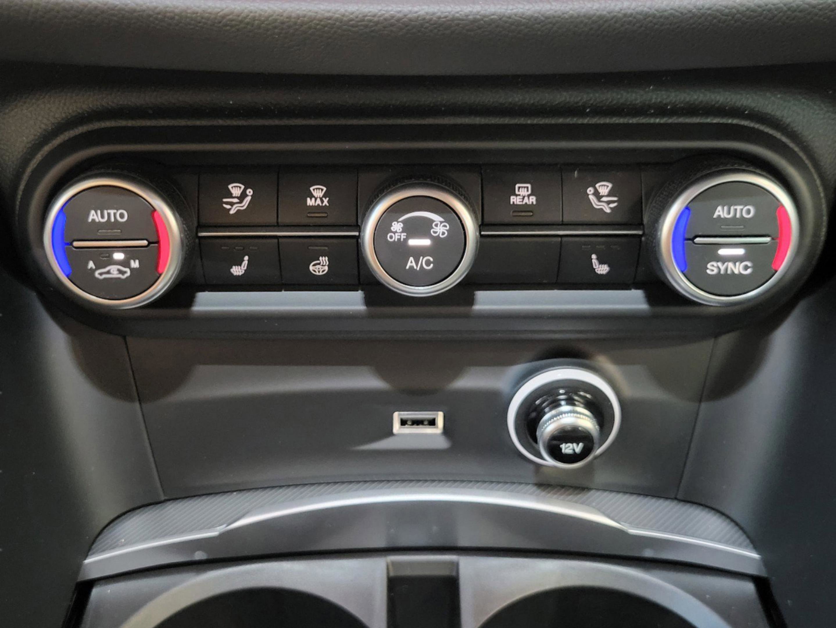 New 2025 Alfa Romeo Stelvio Sprint image 56