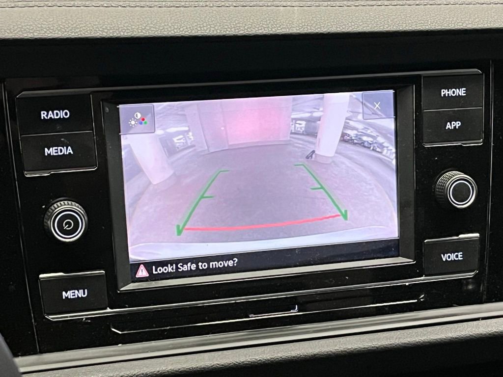 Used 2024 Volkswagen Jetta Sport image 24