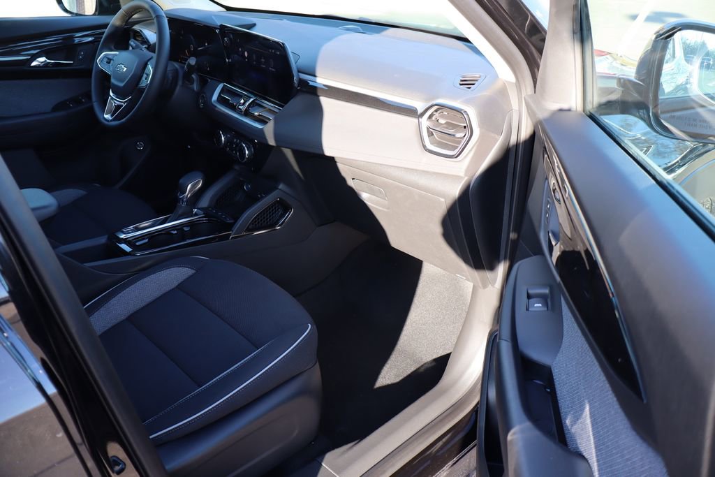 New 2026 Chevrolet TrailBlazer LT w/ Convenience Package image 41