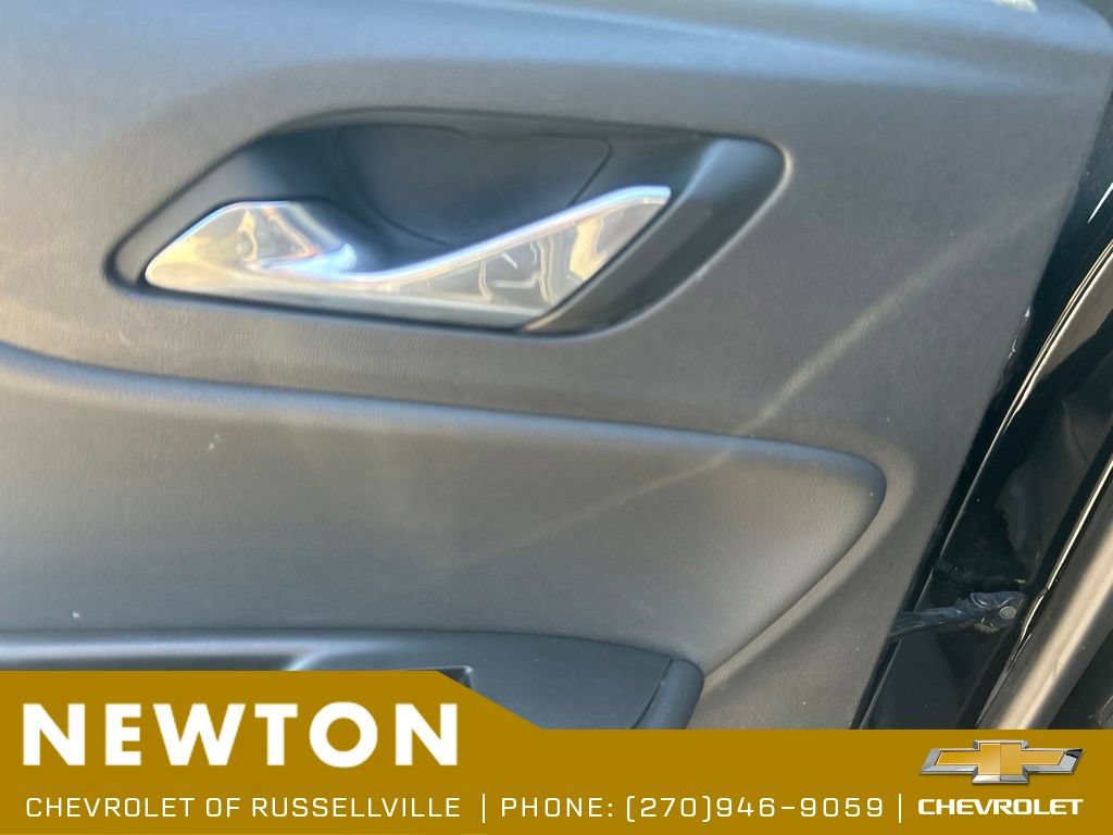 Used 2019 Chevrolet Blazer LT FWD image 37