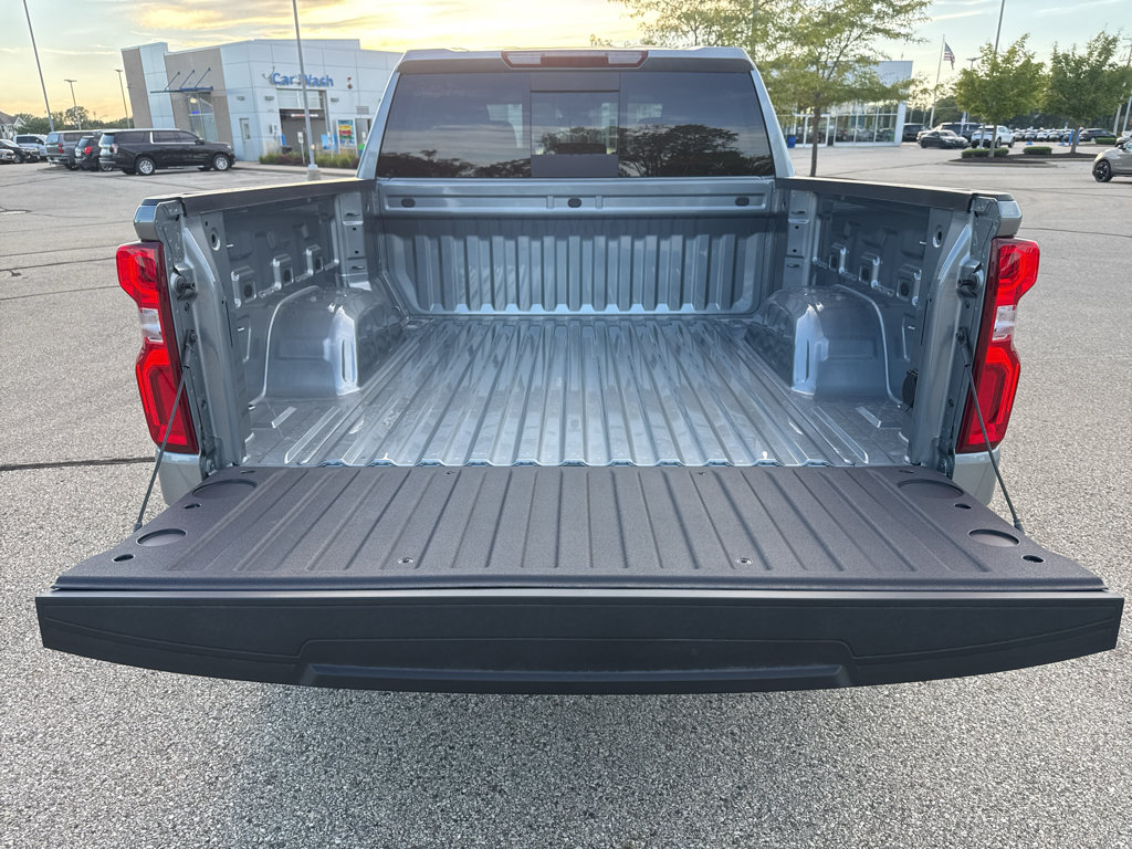New 2026 Chevrolet Silverado 1500 RST w/ Safety Package AWD/4WD image 11