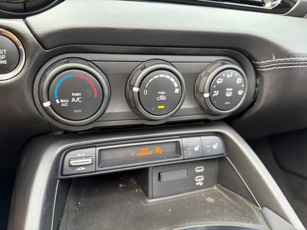 Used 2025 MAZDA MX-5 Miata RF Club w/ Weather Package RWD image 14