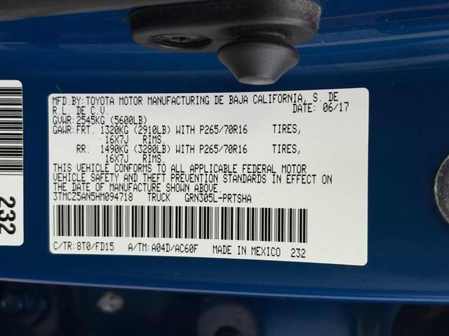 Used 2017 Toyota Tacoma TRD Off-Road w/ Tow Package (A/T) image 44