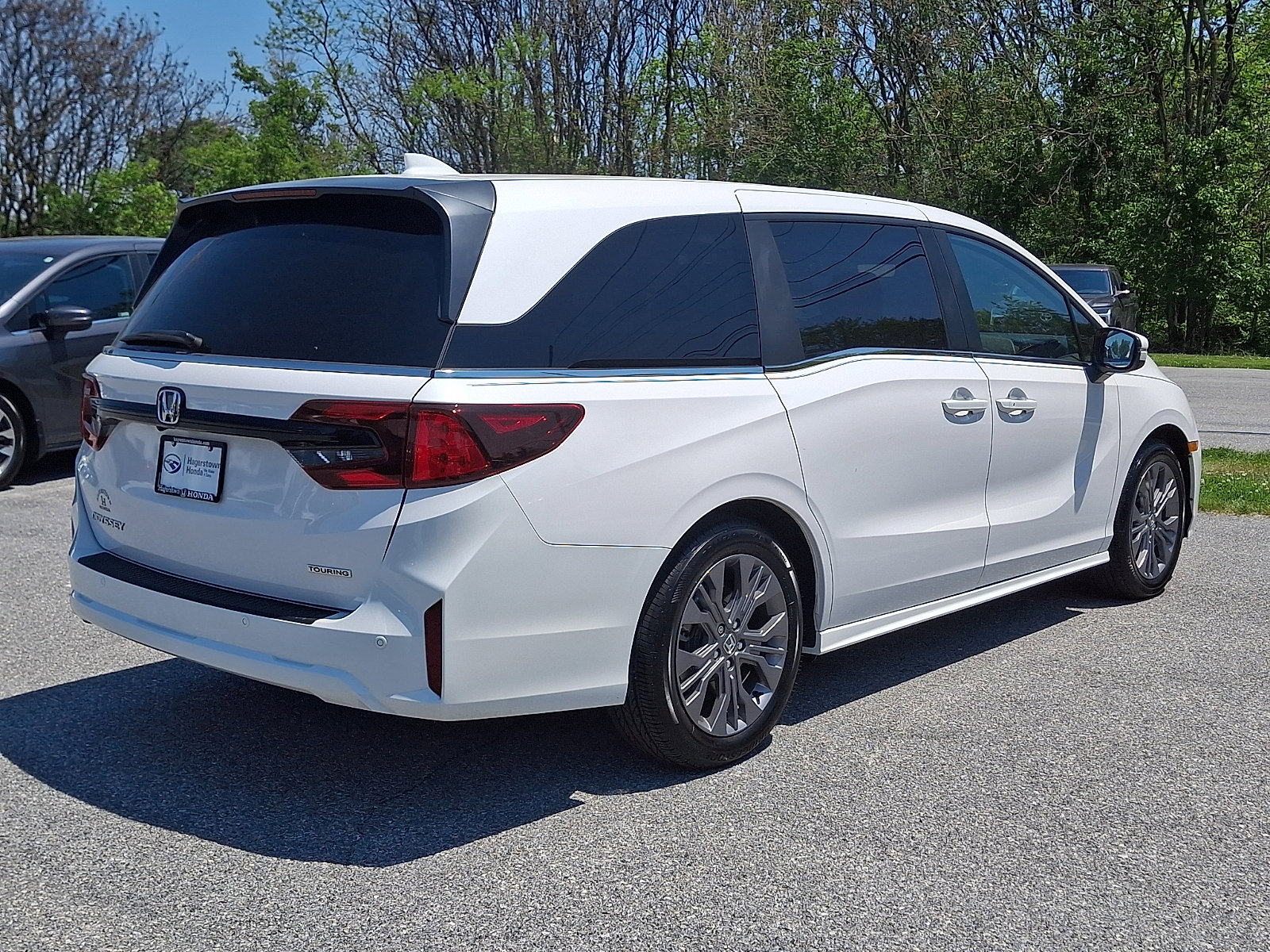 Certified 2025 Honda Odyssey Touring image 6