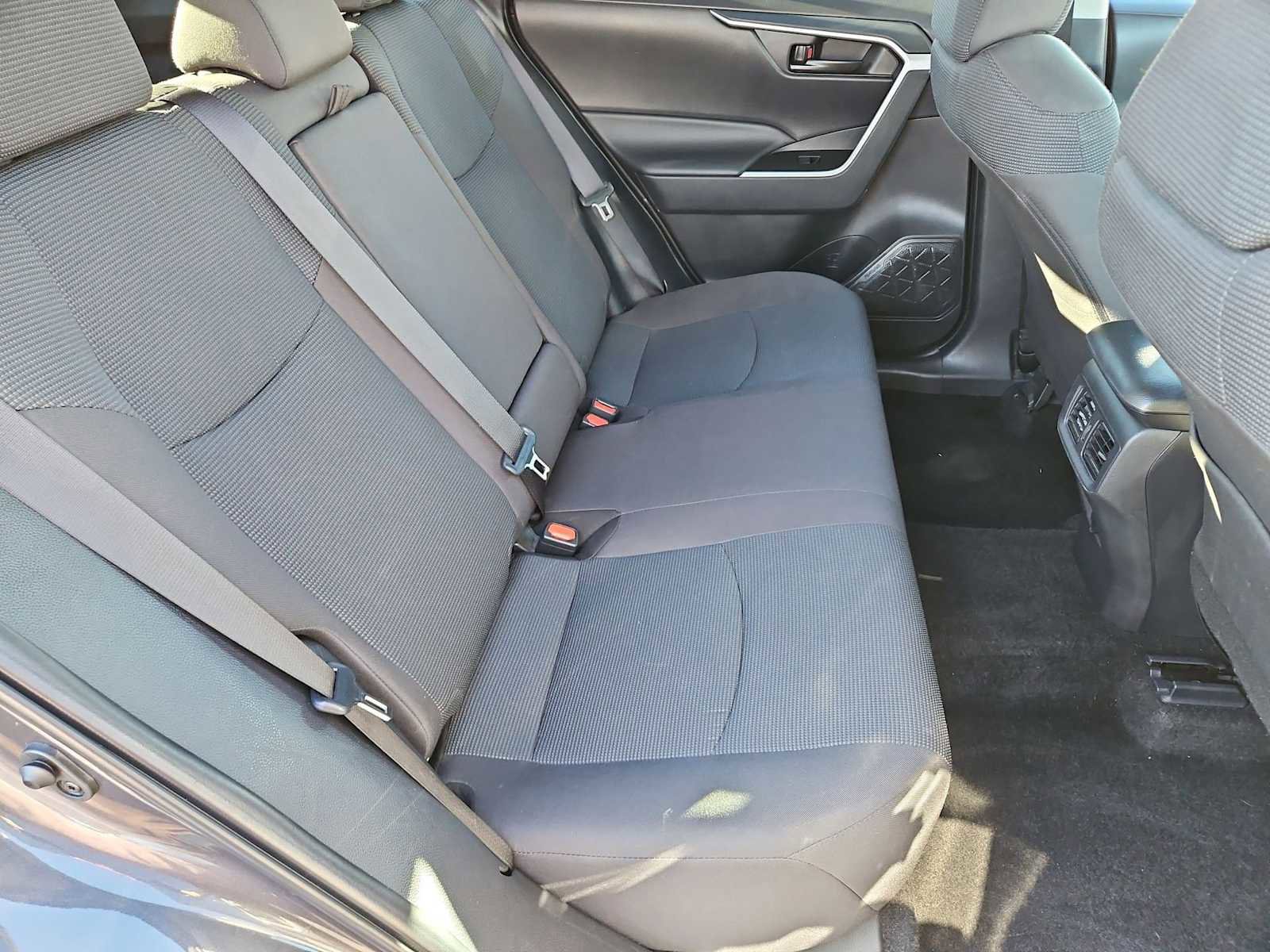 Used 2024 Toyota RAV4 LE image 19