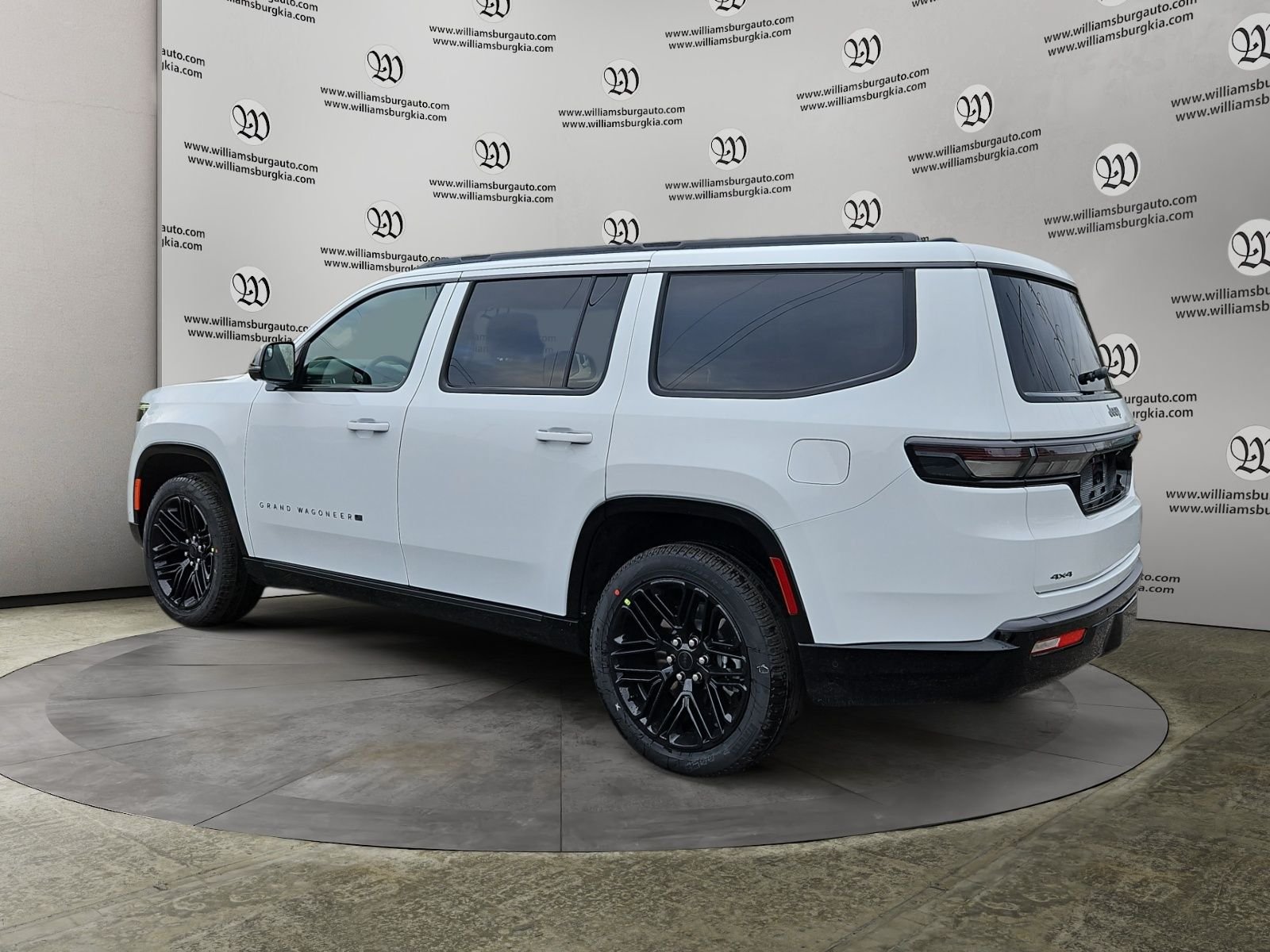 New 2026 Jeep Grand Wagoneer Limited AWD/4WD image 3