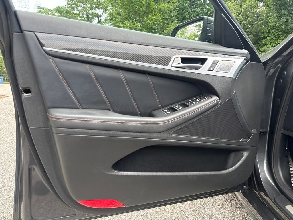 Used 2019 Genesis G80 3.3T Sport RWD image 12