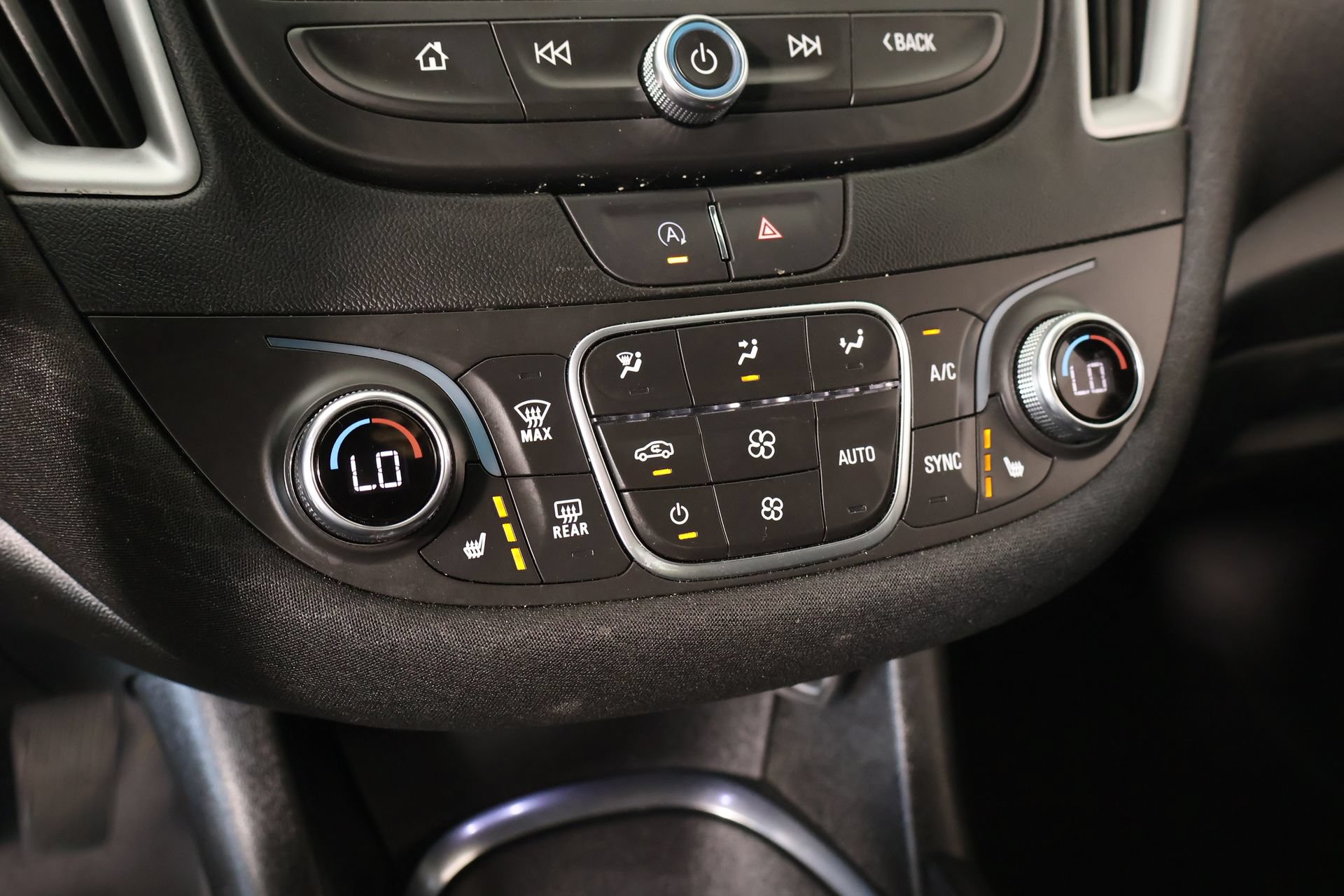 Used 2024 Chevrolet Malibu LT FWD image 7