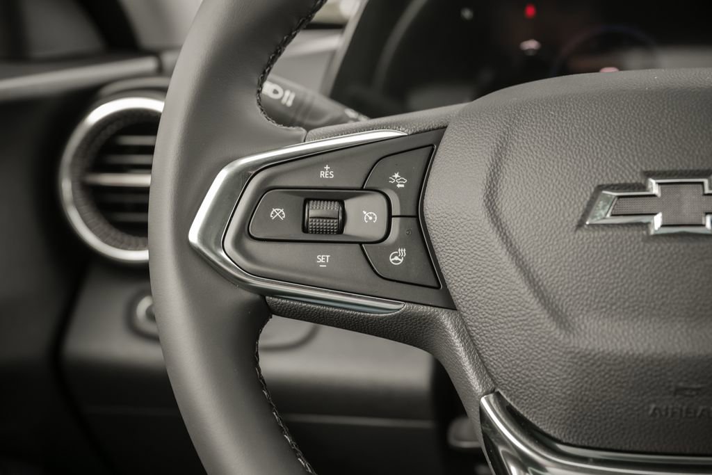 New 2026 Chevrolet Trax ACTIV w/ Driver Confidence Package FWD image 21