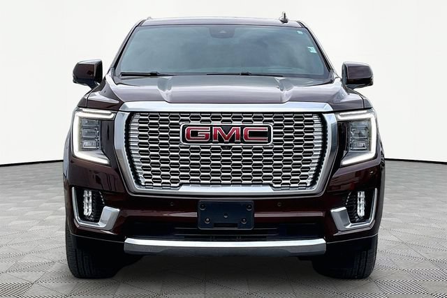 Used 2023 GMC Yukon Denali AWD/4WD image 2