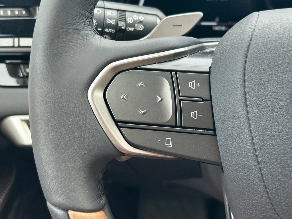 Used 2025 Lexus RX 350 w/ Accessory Package (P3) AWD/4WD image 39