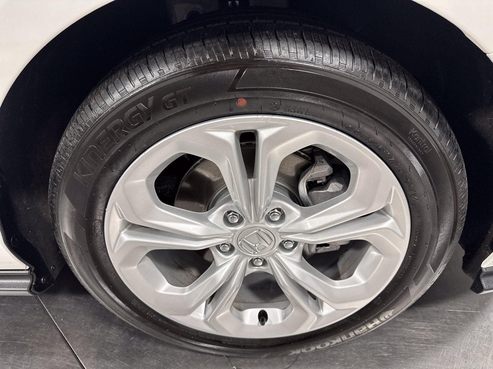 Used 2024 Honda Accord LX image 14