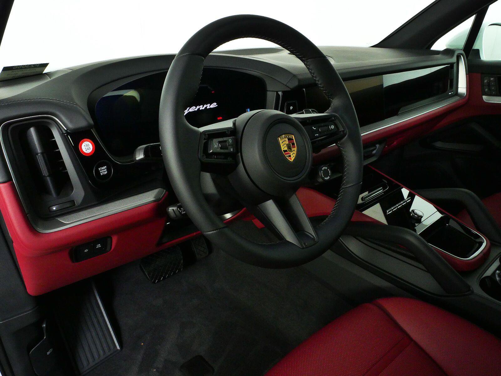 New 2026 Porsche Cayenne AWD/4WD image 4