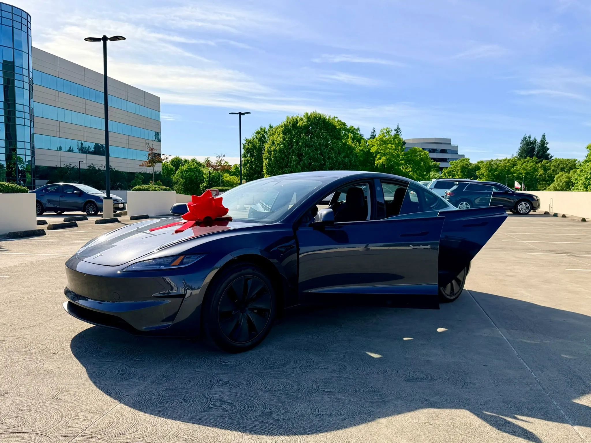 Used 2025 Tesla Model 3 Long Range RWD image 42