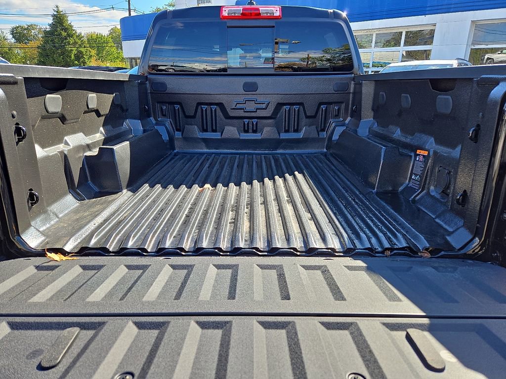 Used 2024 Chevrolet Colorado Z71 w/ Z71 Convenience Package 2 image 35