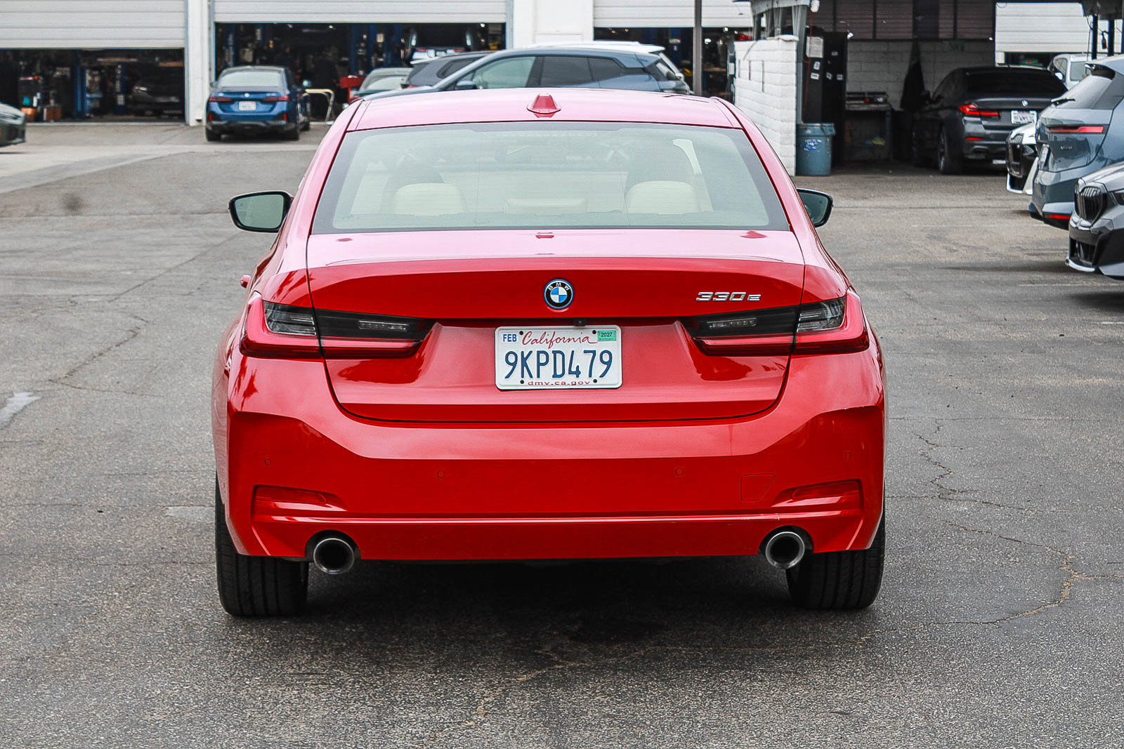 Certified 2024 BMW 330e RWD image 5