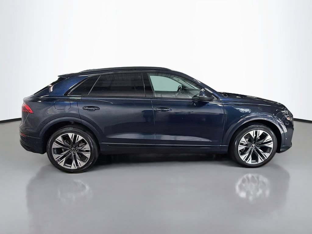 Used 2025 Audi Q8 Premium Plus AWD/4WD image 10