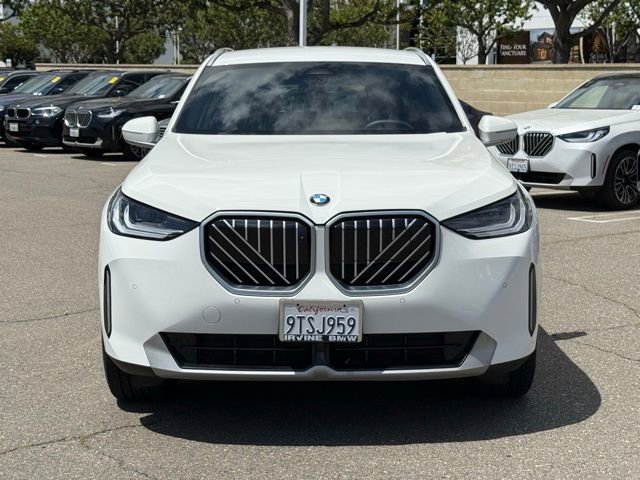 Used 2026 BMW X3 xDrive30i w/ Premium Package AWD/4WD image 4