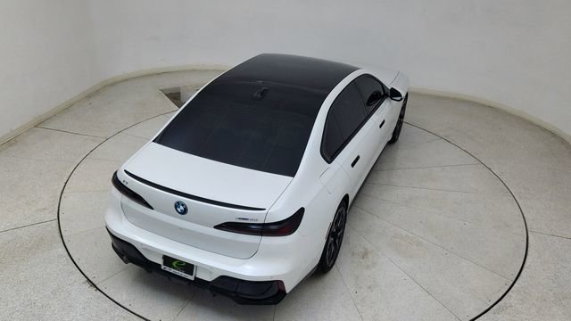Used 2023 BMW i7 xDrive60 w/ Executive Package 2 image 82