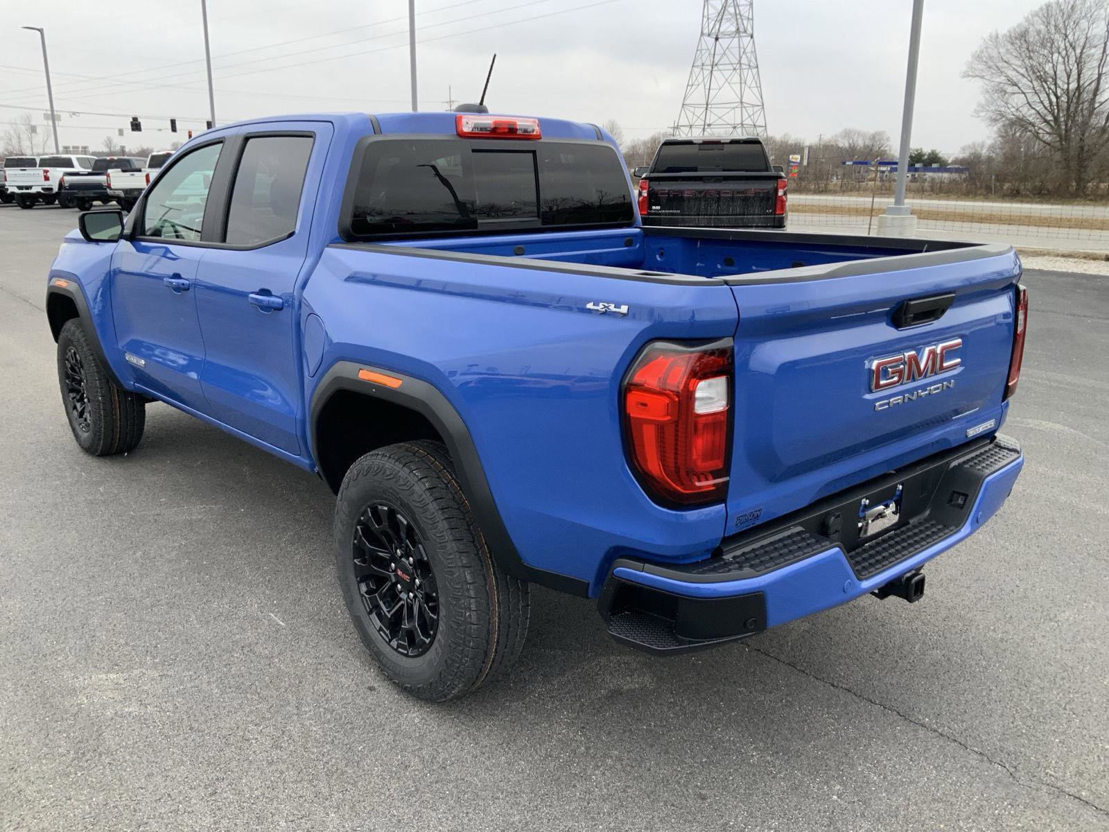 New 2026 GMC Canyon Elevation w/ Convenience Package image 9