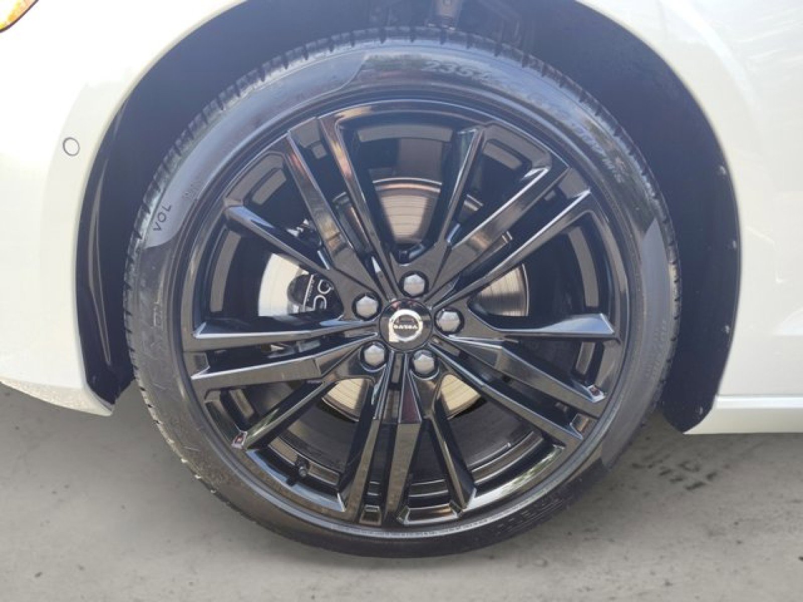 Used 2024 Volvo S60 B5 Plus image 10