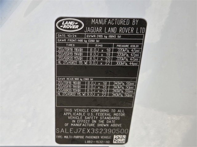 Used 2025 Land Rover Defender 110 S image 22