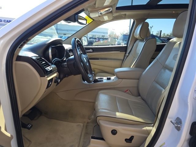 Used 2020 Jeep Grand Cherokee Overland image 8