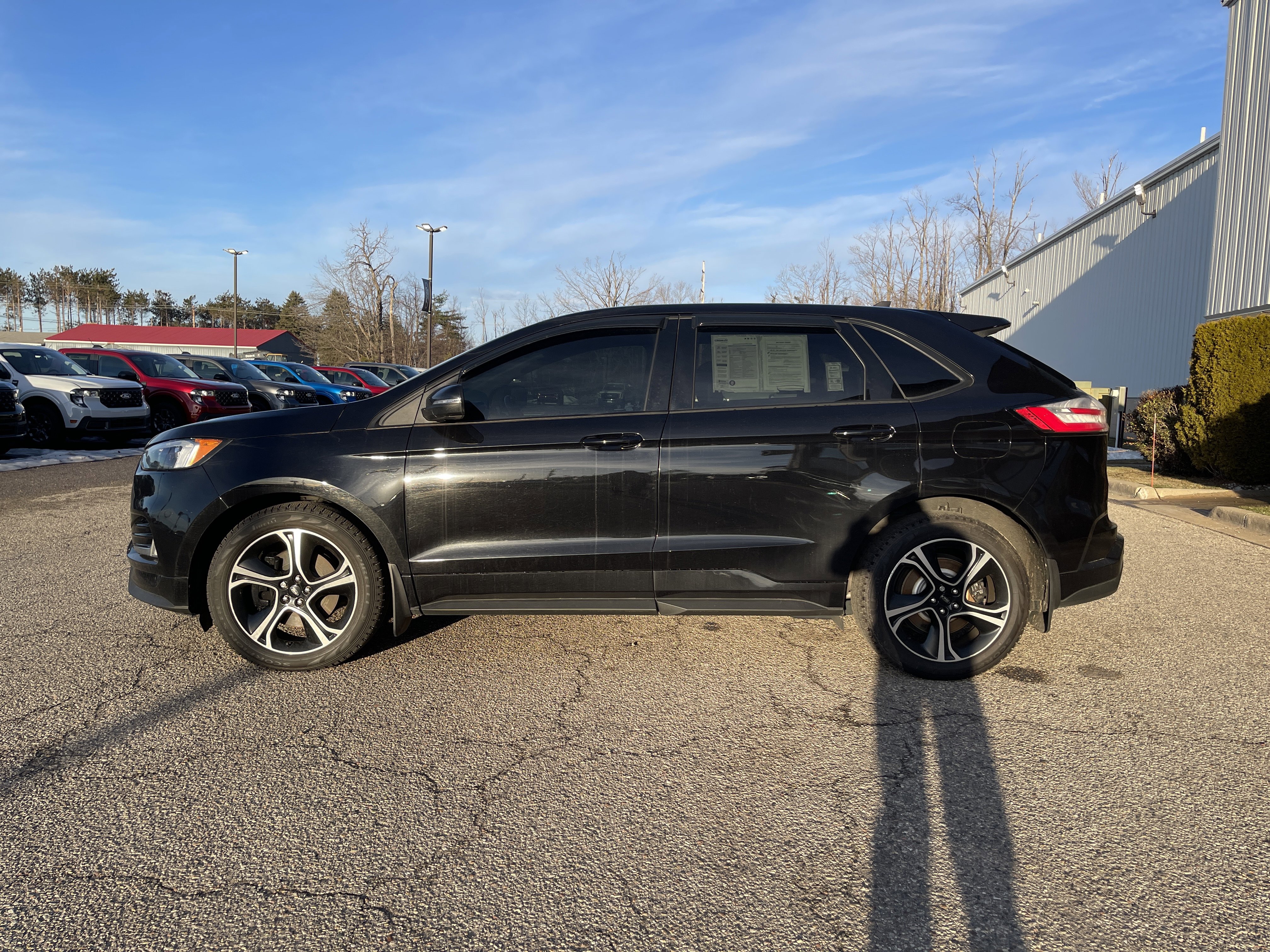 Used 2021 Ford Edge ST image 7