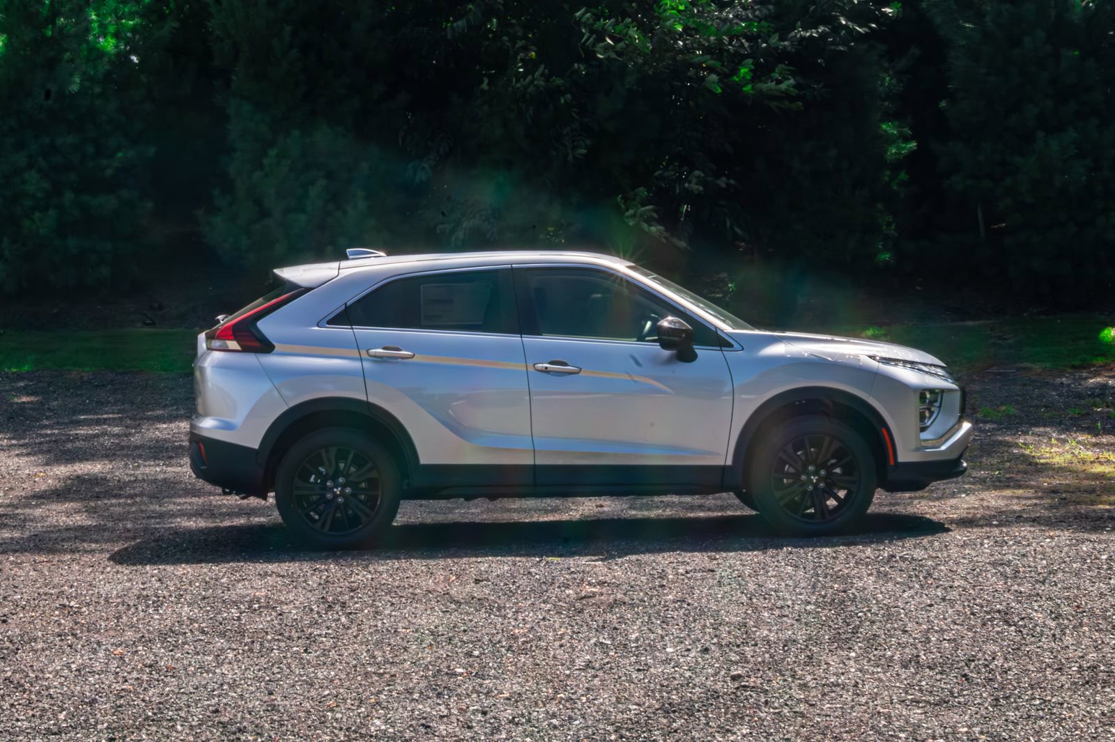 New 2025 Mitsubishi Eclipse Cross AWD image 10