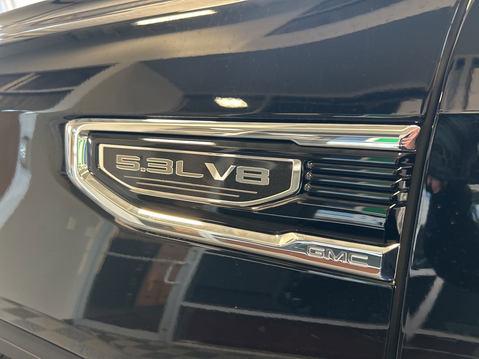 Used 2025 GMC Sierra 1500 SLT image 10