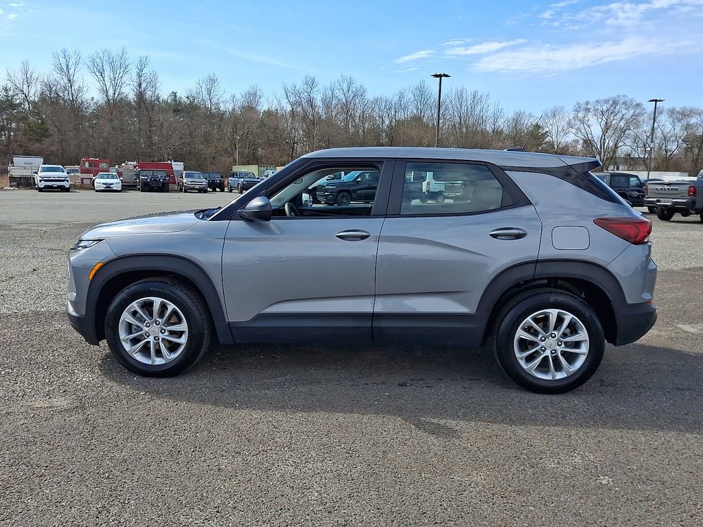 Used 2025 Chevrolet TrailBlazer LS image 7