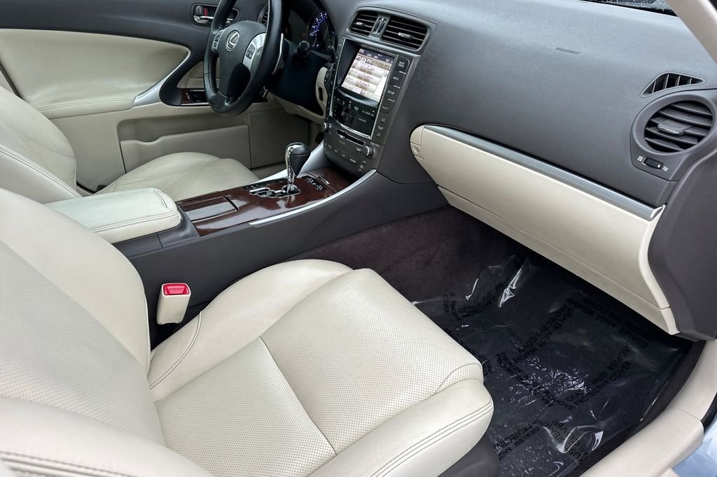 Used 2012 Lexus IS 350 image 15