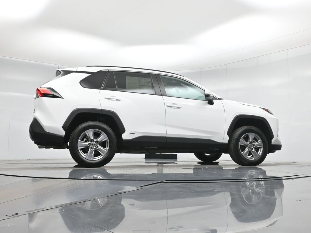 Used 2024 Toyota RAV4 LE image 47