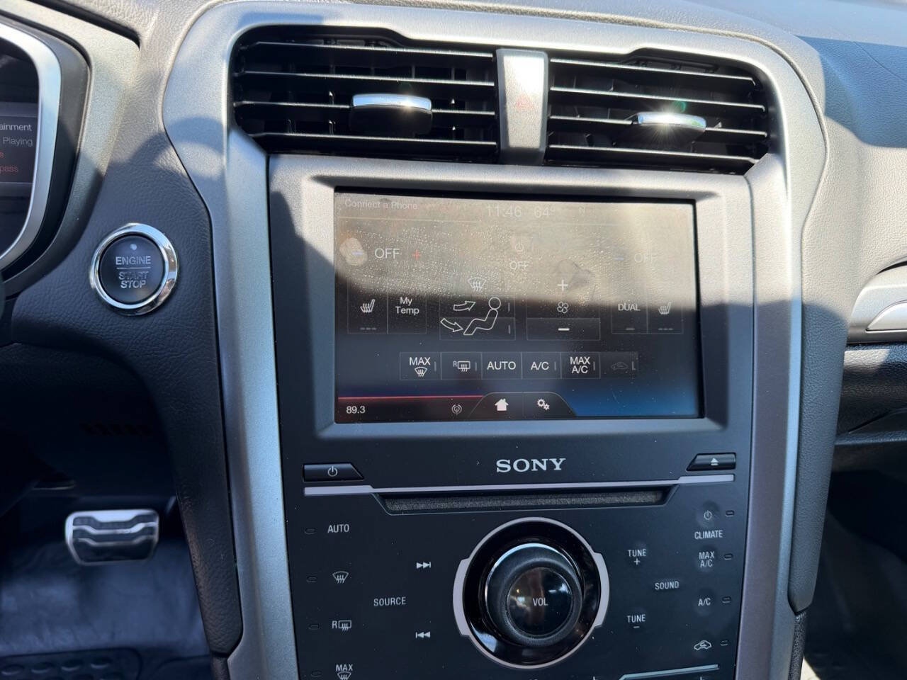 Used 2014 Ford Fusion Titanium FWD image 10