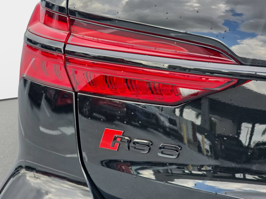 Used 2024 Audi RS 6 performance AWD/4WD image 28