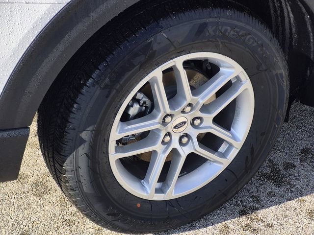 New 2026 Ford Explorer Active image 8