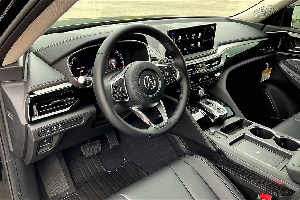 Used 2025 Acura MDX SH-AWD image 8