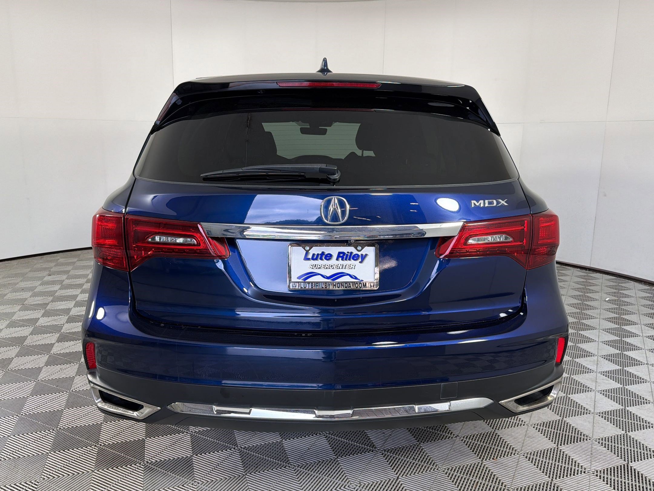 Used 2018 Acura MDX FWD w/ Technology Package image 10