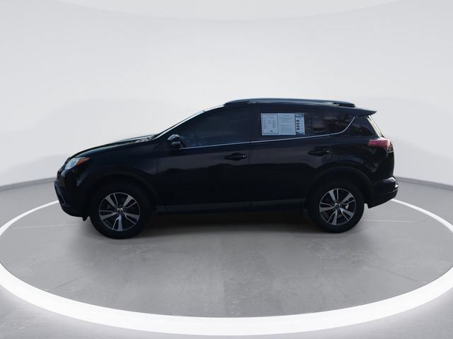 Used 2018 Toyota RAV4 XLE FWD image 5